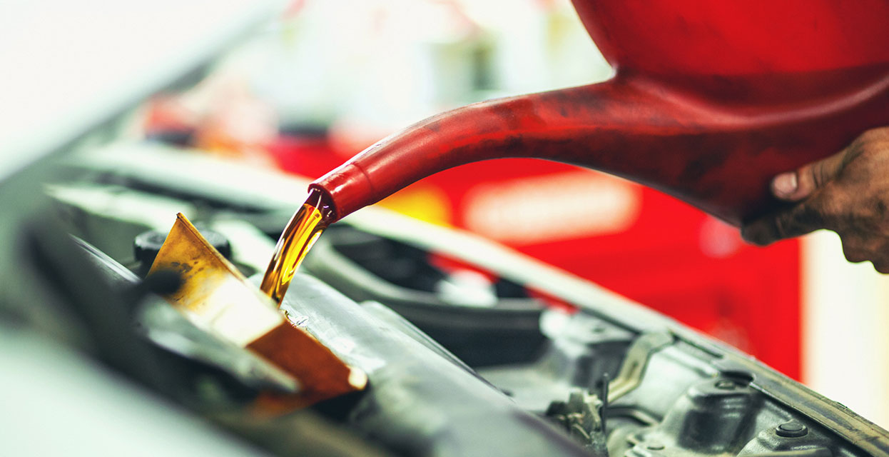 Katero motorno olje je pravo za vaš avto?