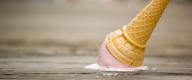 Drobni tisk: Kaj je nezgoda?