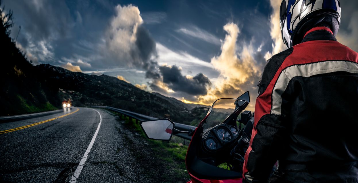 Vožnja motorja v različnih vremenskih razmerah