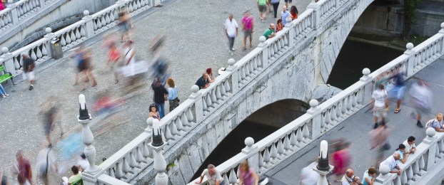 Izbor uredni&scaron;tva: Ste strpni in varni na pločniku?