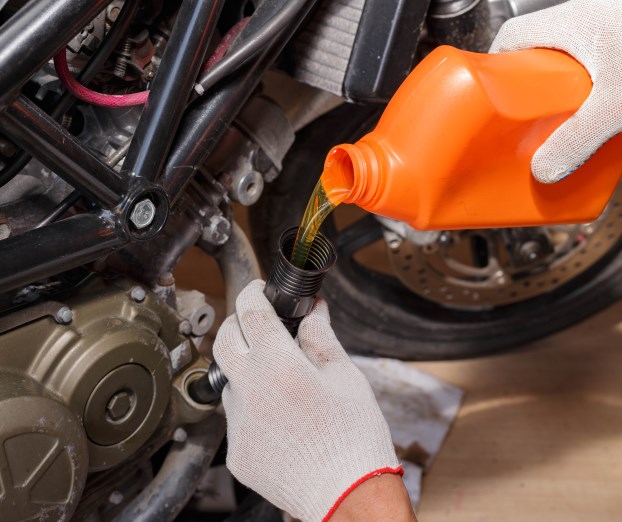 Katero motorno olje je dobro za moj motocikel?