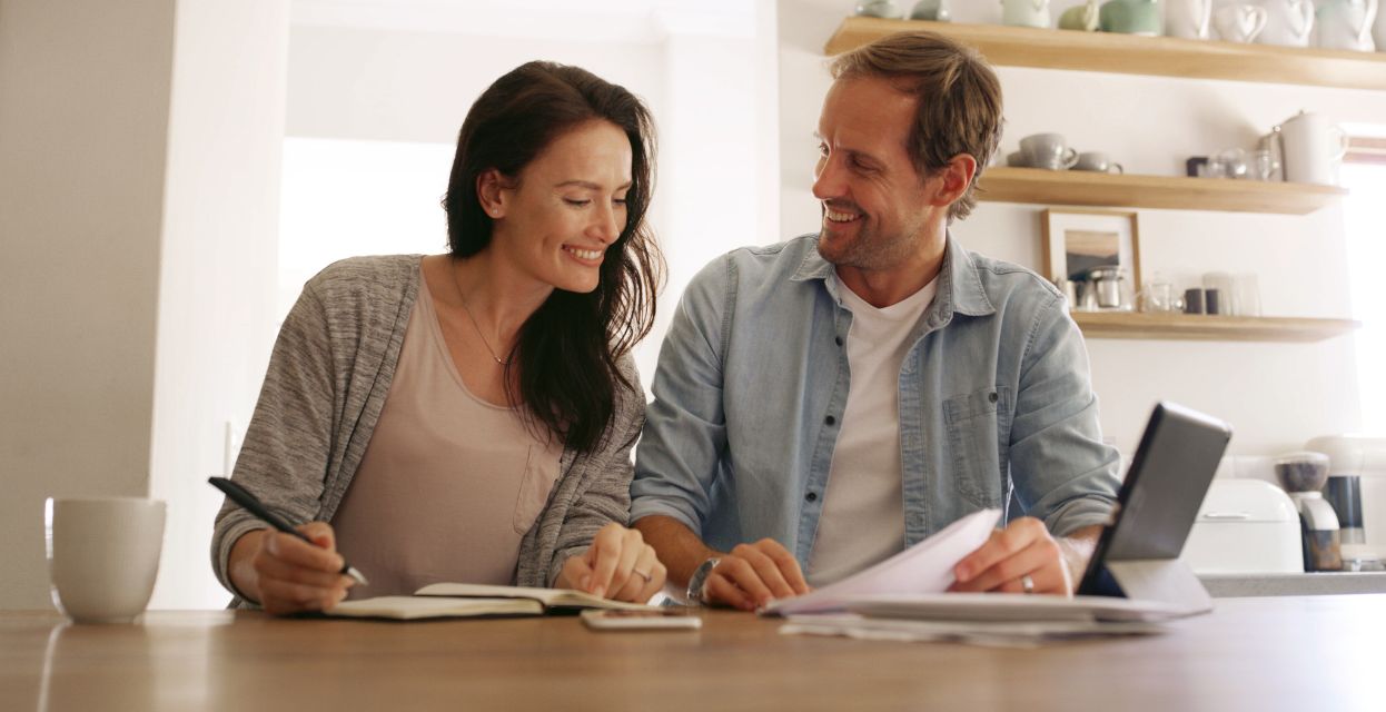 Kaj je individualni naložbeni račun (INR) in kako z njim oplemenititi denar?