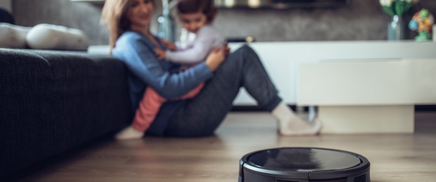 Robotski sesalnik: pomočnik, ki spremeni življenje