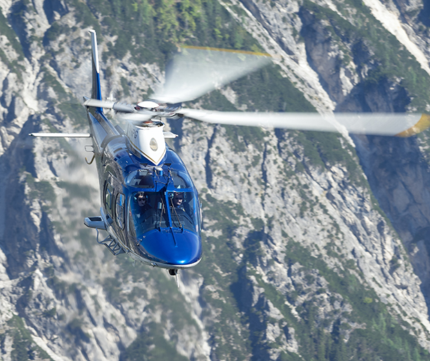 Helikoptersko re&scaron;evanje v gorah: Kako lahko pomagam?