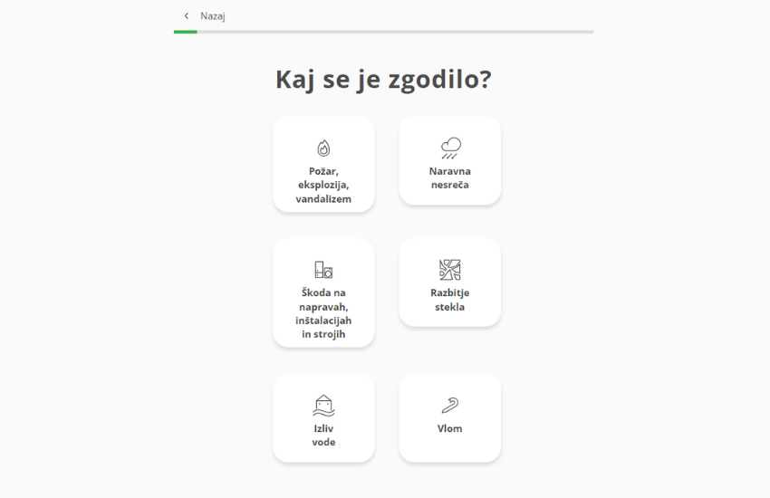Posnetek zaslona spletnega obrazca za prijavo škode. V koraku kaj se je zgodilo, izberete možnosti: požar, naravna nesreča, strojelom, razbitje stekla, izliv vode ali vlom.