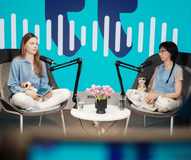 Podkast Odkrito o skritem S2E1: Zakaj vse je pomembna pokončna drža?