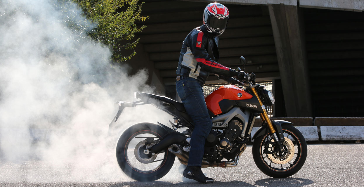 Kako močan naj bo motor?