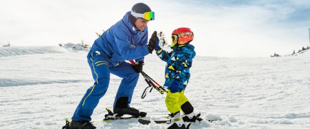 Kako otroka naučiti smučati?