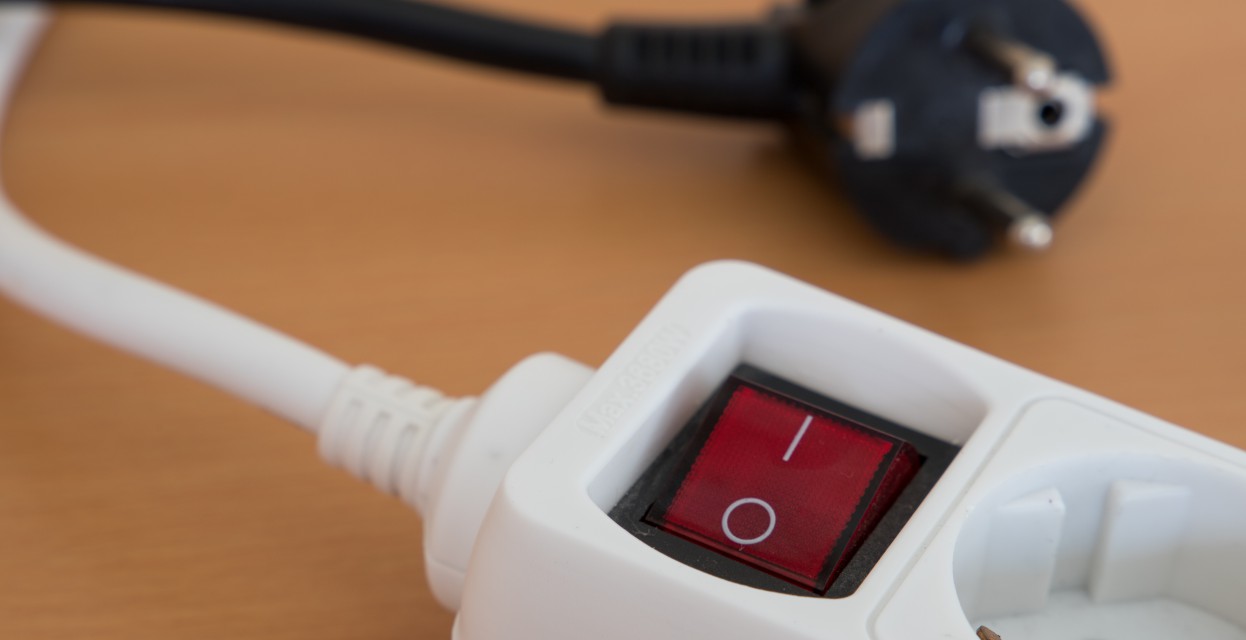 Za&scaron;čita električnih naprav pred udarom strele