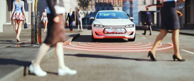 Samovozeča vozila spreminjajo promet in dostavo, a ne &scaron;e čisto takoj