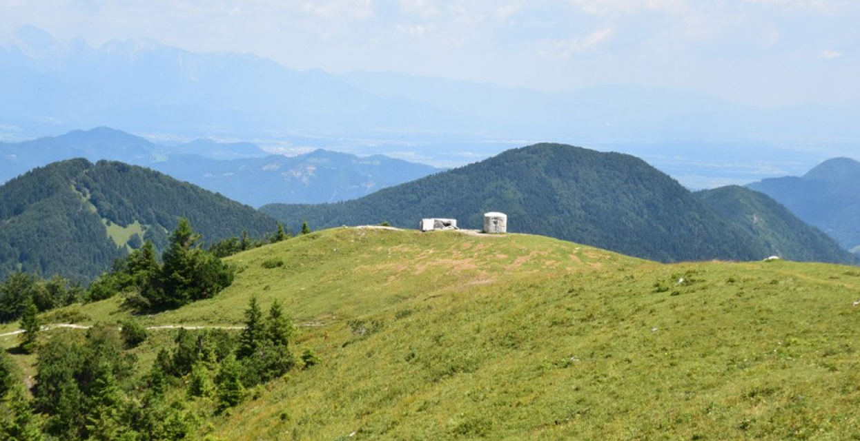 Ideja za izlet: Blego&scaron; s Črnega Kala