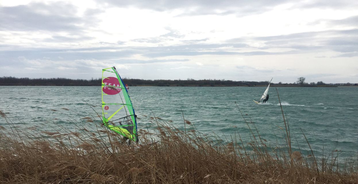 Windsurfanje ni rezervirano le za Havaje. Ta izjemen šport vas čaka bližje, kot si mislite