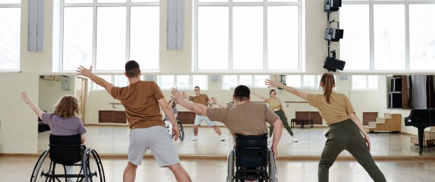 Kako in zakaj spodbujati gibalno ovirane otroke k športu