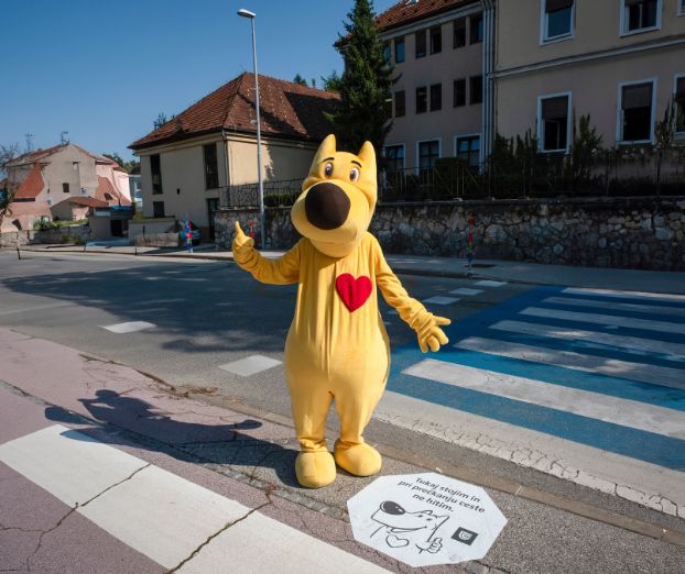 Vse najbolj&scaron;e, kuža Pazi!