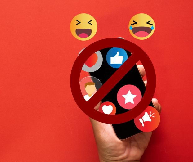 Bi morali otrokom omejiti dostop do družbenih omrežij? 